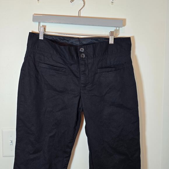 Woman's Black Capri Pants Size 10 Medium Chino Stretch Classic - Picture 2 of 8